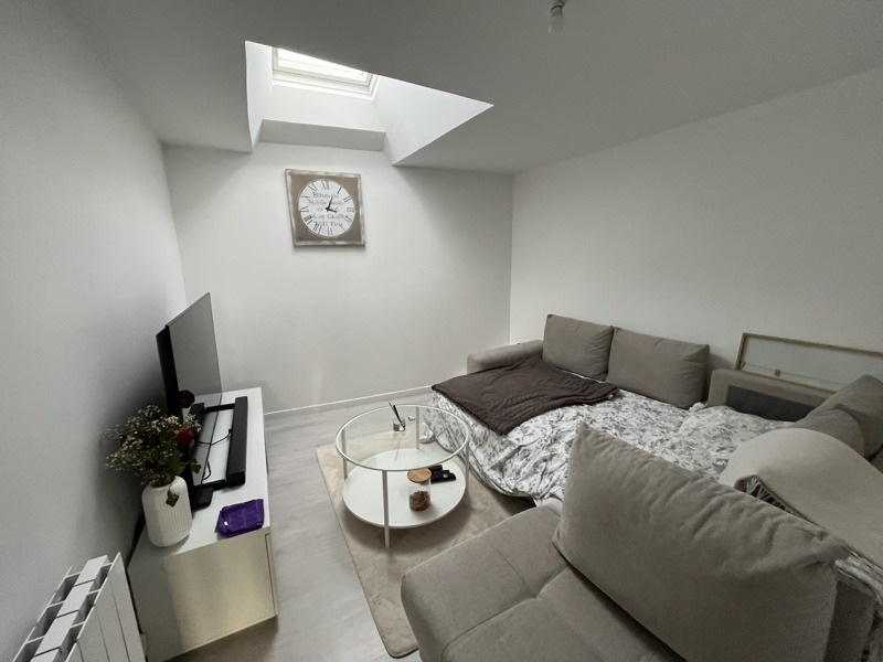 Vente Immeuble ST JEAN D ANGELY - -  177 m² - (17400)