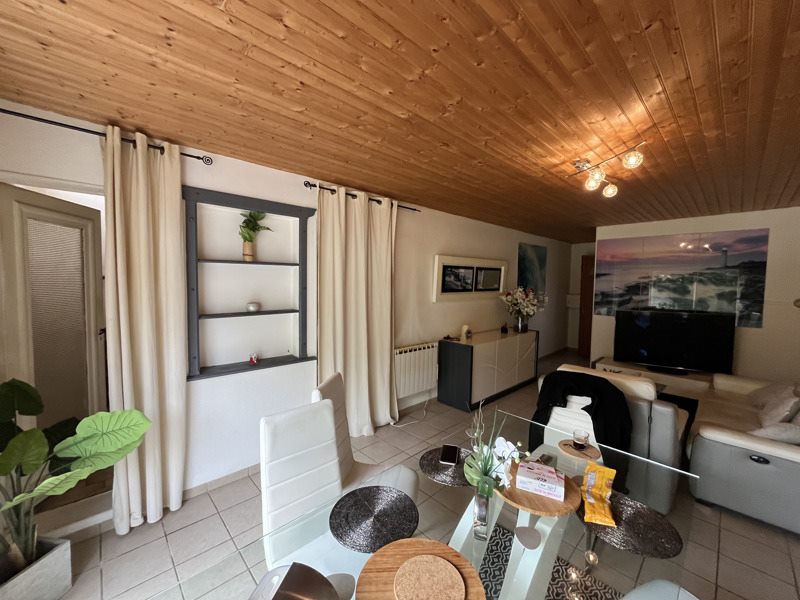 Vente Maison ST JEAN D ANGELY - 6 pièces -144 m² - (17400)