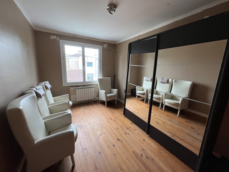 Vente Maison ST JEAN D ANGELY - 6 pièces -144 m² - (17400)