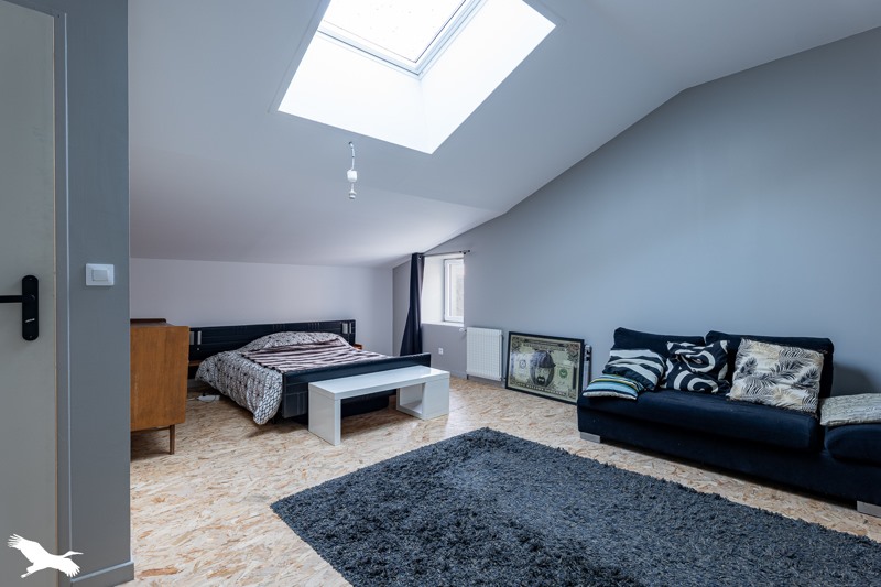 Vente Maison Saint-Jean-d'Angély - 5 pièces -150 m² - (17400)