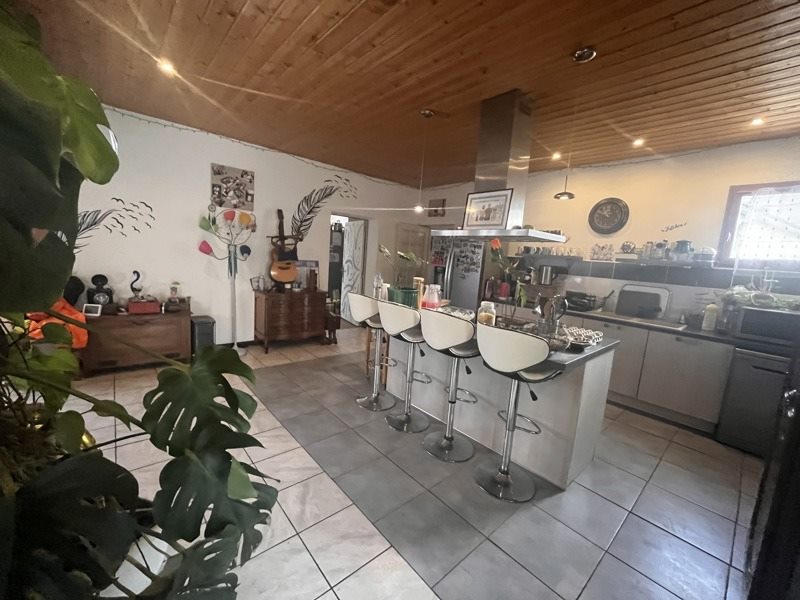Vente Maison NUAILLE SUR BOUTONNE - 4 pièces -127 m² - (17470)