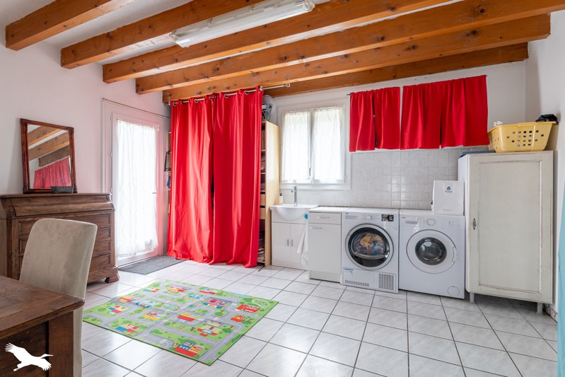 Vente Maison LA VERGNE - 7 pièces -178 m² - (17400)