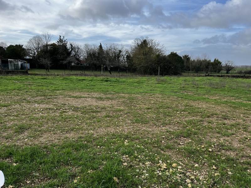 Vente Terrain VERVANT - -826 m² - (17400)