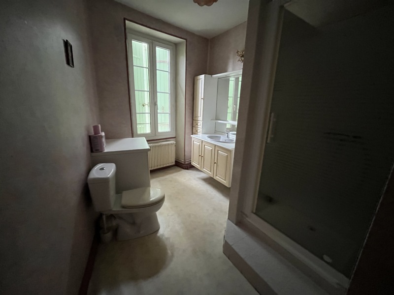 Vente Maison ST JEAN D ANGELY - 3 pièces -86 m² - (17400)