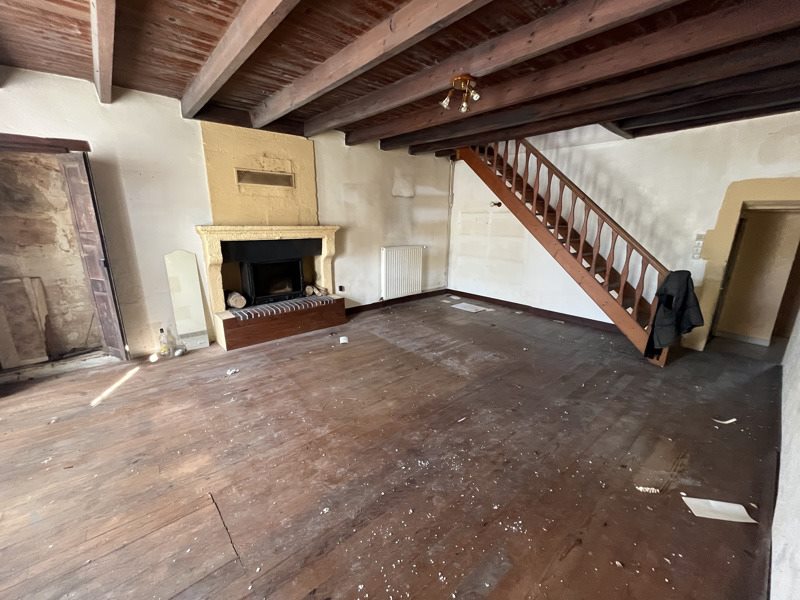 Vente Maison ESSOUVERT - 6 pièces -147 m² - (17400)