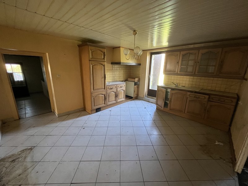 Vente Maison ESSOUVERT - 6 pièces -147 m² - (17400)