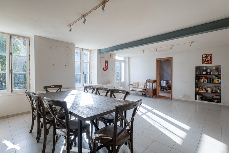 Vente Maison LOZAY - 5 pièces -158 m² - (17330)