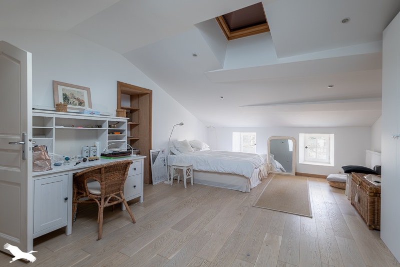 Vente Maison ST PARDOULT - 7 pièces -226 m² - (17400)