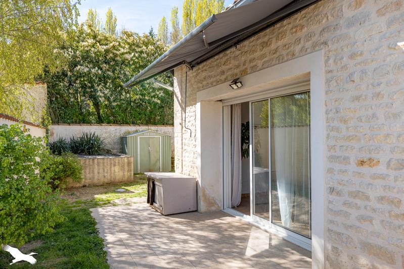 Vente Maison ST MARTIAL - 4 pièces -176 m² - (17330)