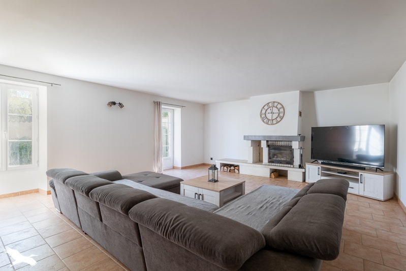 Vente Maison ST MARTIAL - 4 pièces -176 m² - (17330)