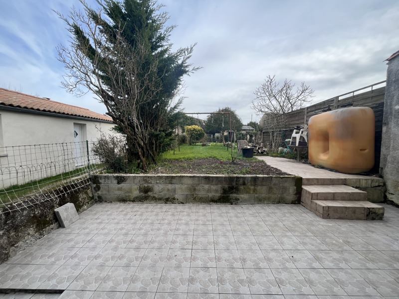 Vente Maison LOULAY - 5 pièces -93 m² - (17330)
