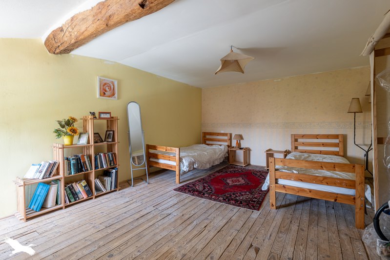 Vente Maison VERGNE - 9 pièces -213 m² - (17330)