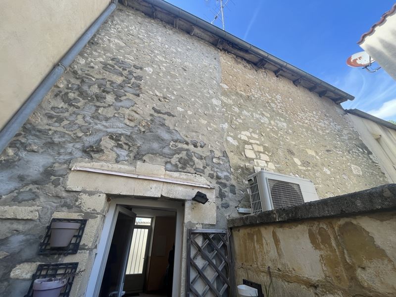 Vente Maison ST JEAN D ANGELY - 3 pièces -63 m² - (17400)