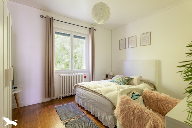 Vente Maison ST JEAN D ANGELY - 7 pièces -161 m² - (17400)