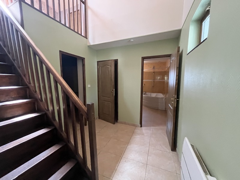 Vente Maison LA VERGNE - 4 pièces -116 m² - (17400)