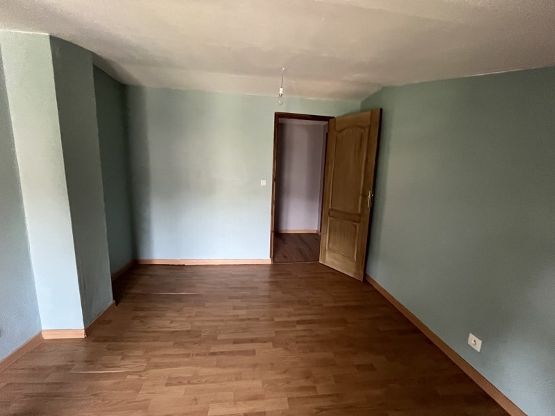 Vente Maison LA VERGNE - 4 pièces -116 m² - (17400)