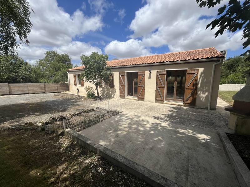 Vente Maison ASNIERES LA GIRAUD - 4 pièces -88 m² - (17400)