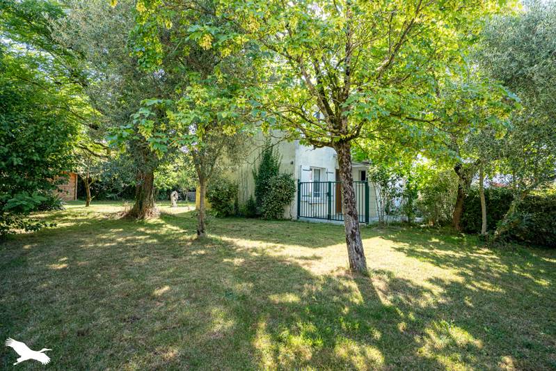 Vente Maison ST JEAN D ANGELY - 5 pièces -99 m² - (17400)