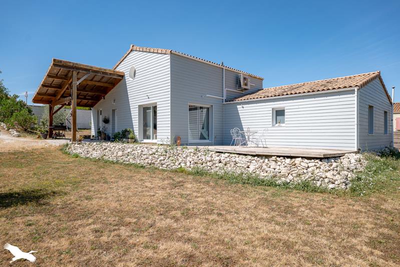 Maison 4 pièces 132 m² · à Ternant · 132 m² · 223 000 €