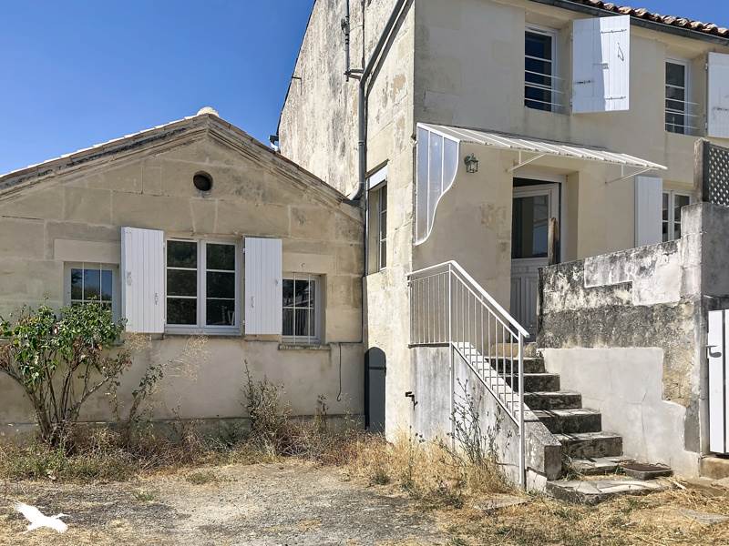 Vente Maison ST JEAN D ANGELY - 3 pièces -79 m² - (17400)