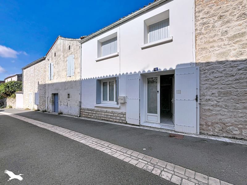 Vente Maison ST SAVINIEN - 3 pièces -55 m² - (17350)
