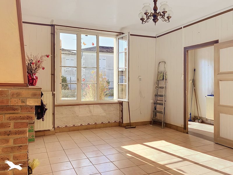 Vente Maison VILLENEUVE LA COMTESSE - 6 pièces -127 m² - (17330)