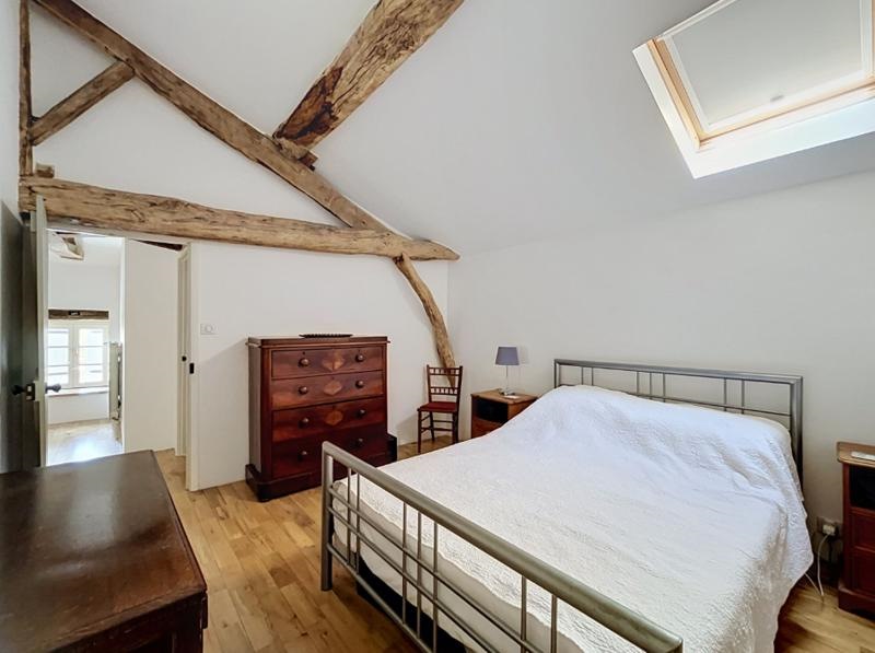 Vente Maison Mazeray - 4 pièces -109 m² - (17400)