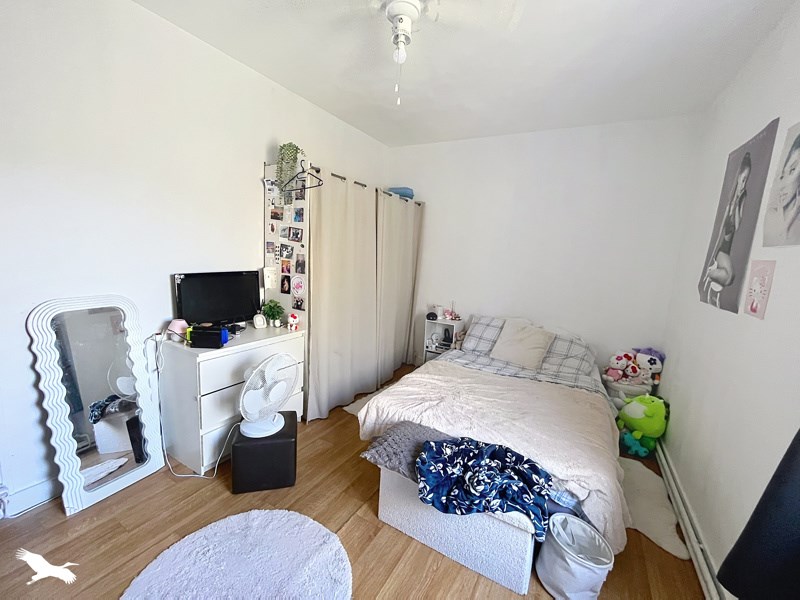 Vente Maison Saint-Jean-d'Angély - 5 pièces -129 m² - (17400)