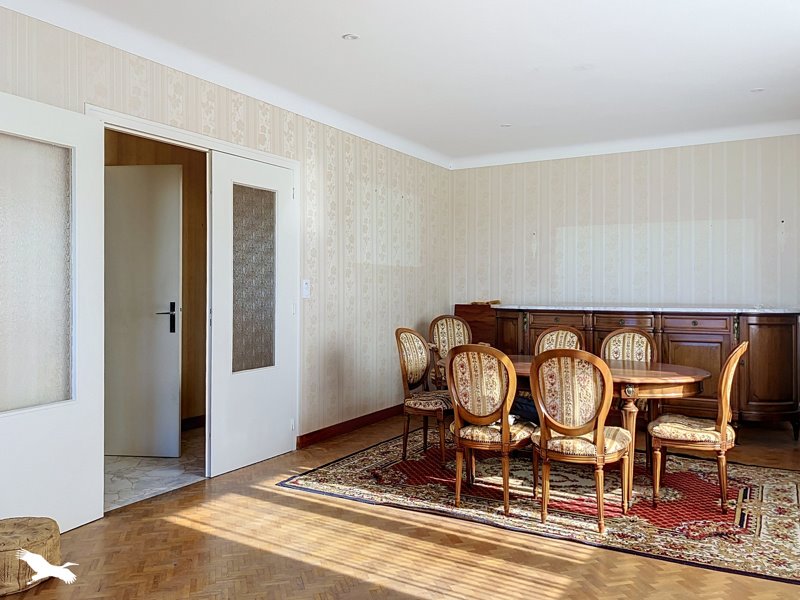 Vente Maison Saint-Jean-d'Angély - 5 pièces -144 m² - (17400)