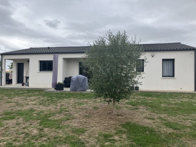 Vente Maison Saint-Jean-d'Angély 17400 5 pièces - 117 m²