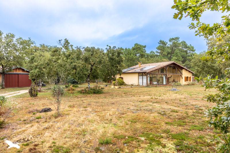 Vente Maison POMPOGNE - 6 pièces -214 m² - (47420)