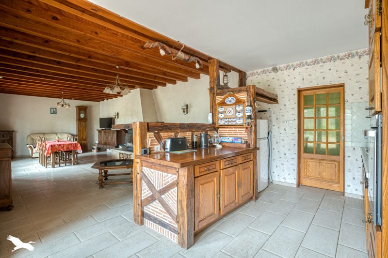 Vente Maison POMPOGNE - 6 pièces -214 m² - (47420)