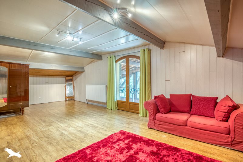 Vente Maison POMPOGNE - 6 pièces -214 m² - (47420)