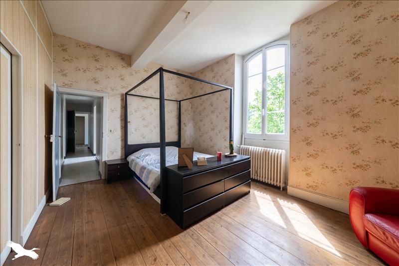 Vente Maison CLERMONT DESSOUS - 9 pièces -197 m² - (47130)