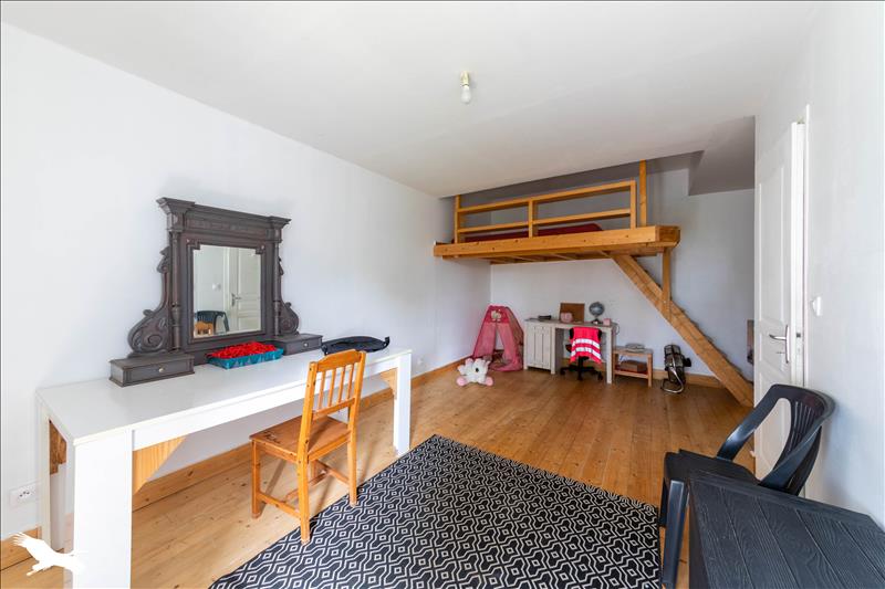 Vente Maison CLERMONT DESSOUS - 9 pièces -197 m² - (47130)