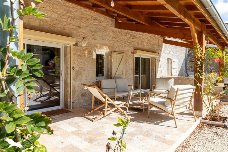 Vente Maison LA CROIX BLANCHE - 7 pièces -252 m² - (47340)