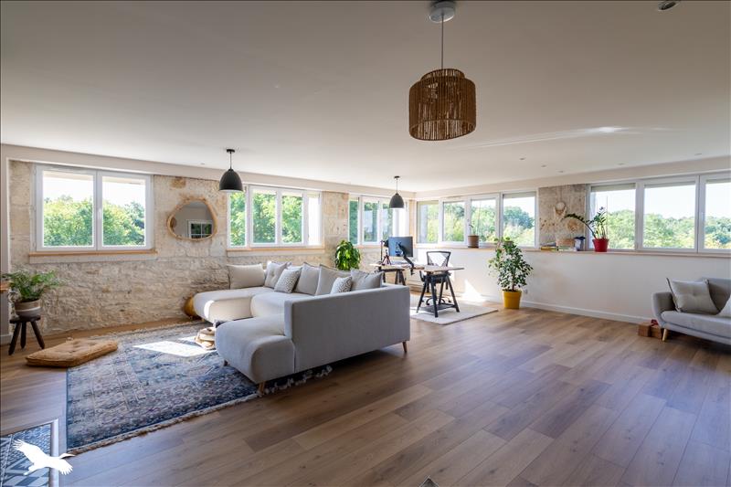 Vente Maison LA CROIX BLANCHE - 7 pièces -252 m² - (47340)