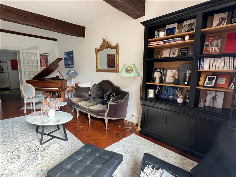 Vente Maison CADILLAC SUR GARONNE - 7 pièces -250 m² - (33410)