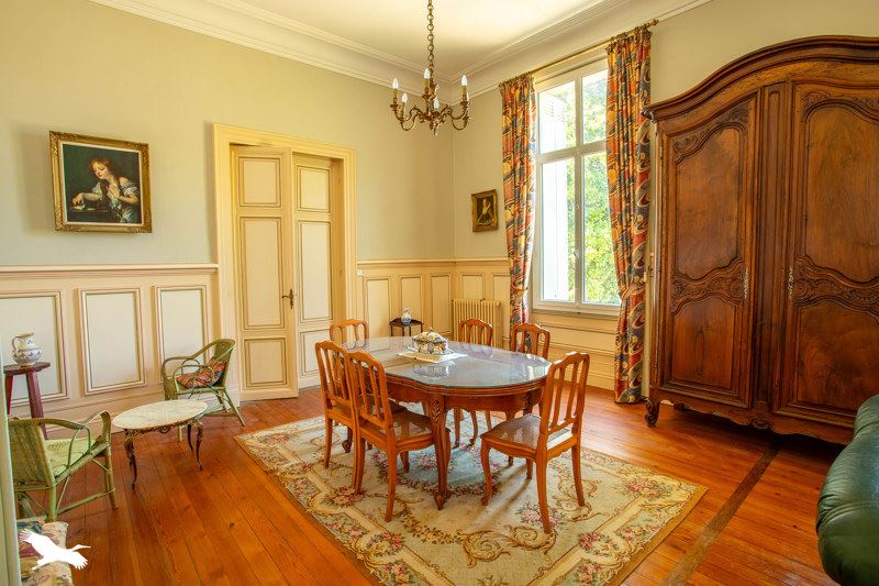 Vente Maison CADILLAC SUR GARONNE - 6 pièces -240 m² - (33410)