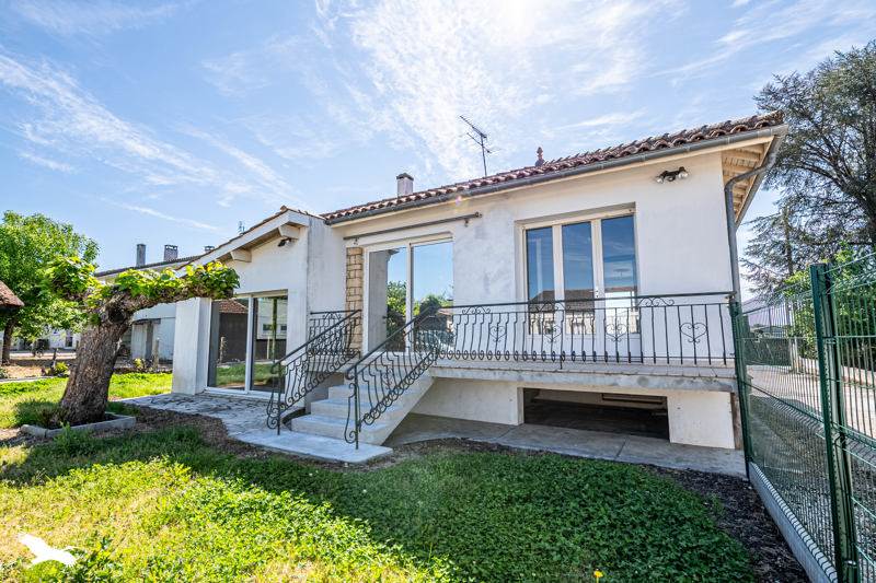 Vente Maison BEGUEY - 3 pièces -106 m² - (33410)