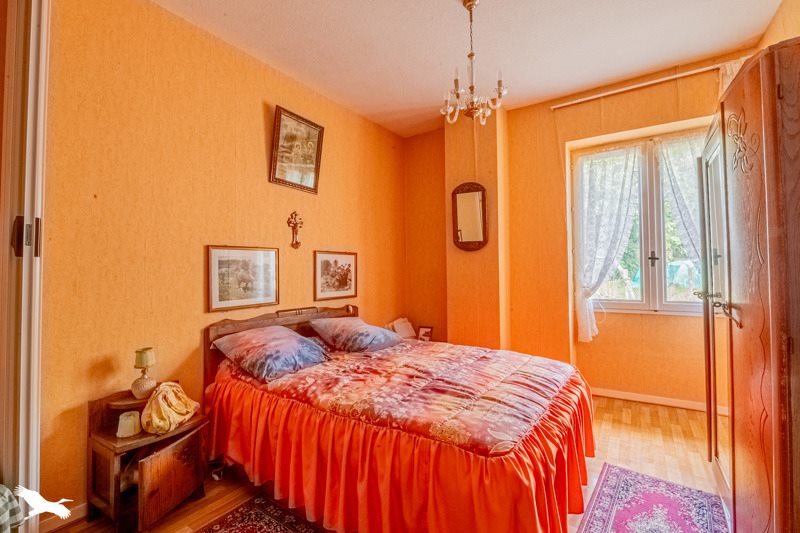 Vente Maison STE CROIX DU MONT - 4 pièces -171 m² - (33410)