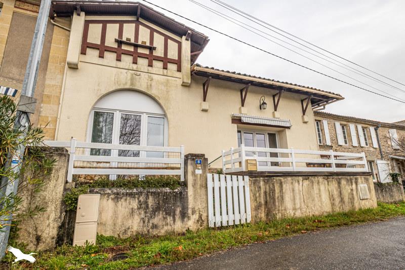 Vente Maison BEGUEY - 4 pièces -124 m² - (33410)
