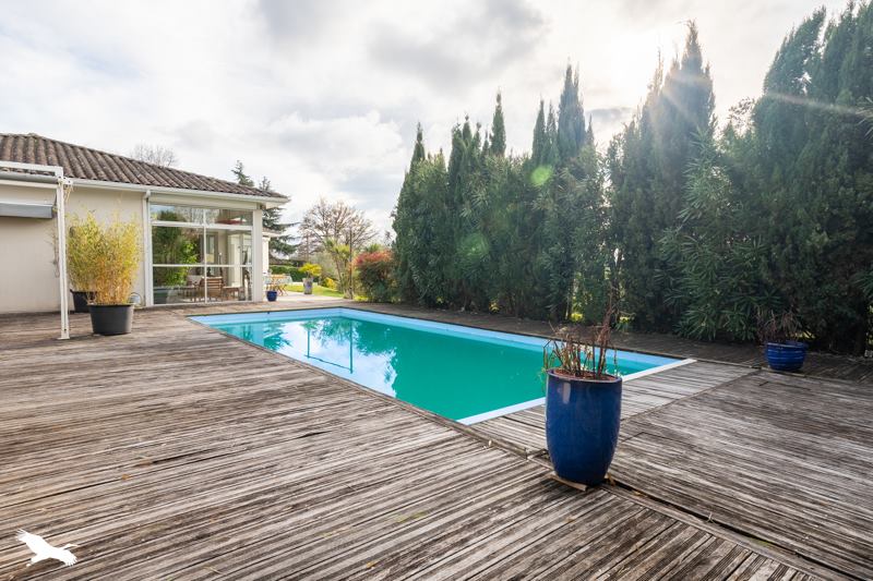 Vente Maison RIONS - 5 pièces -205 m² - (33410)