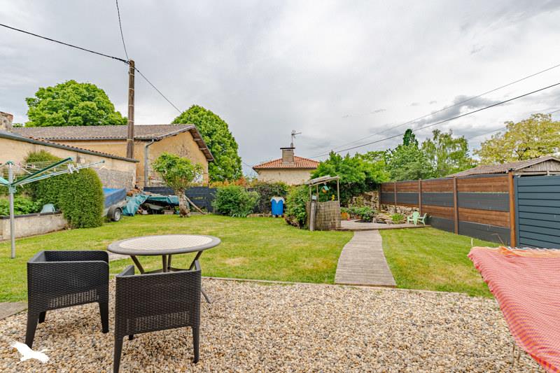 Vente Maison ST PIERRE DE BAT - 4 pièces -111 m² - (33760)