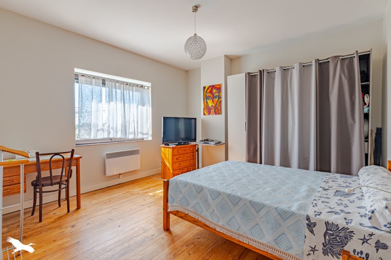 Vente Maison CARDAN - 6 pièces -187 m² - (33410)