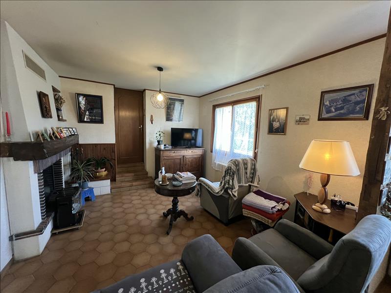 Vente Maison INEUIL - 5 pièces -104 m² - (18160)