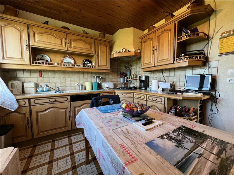 Vente Maison INEUIL - 5 pièces -104 m² - (18160)
