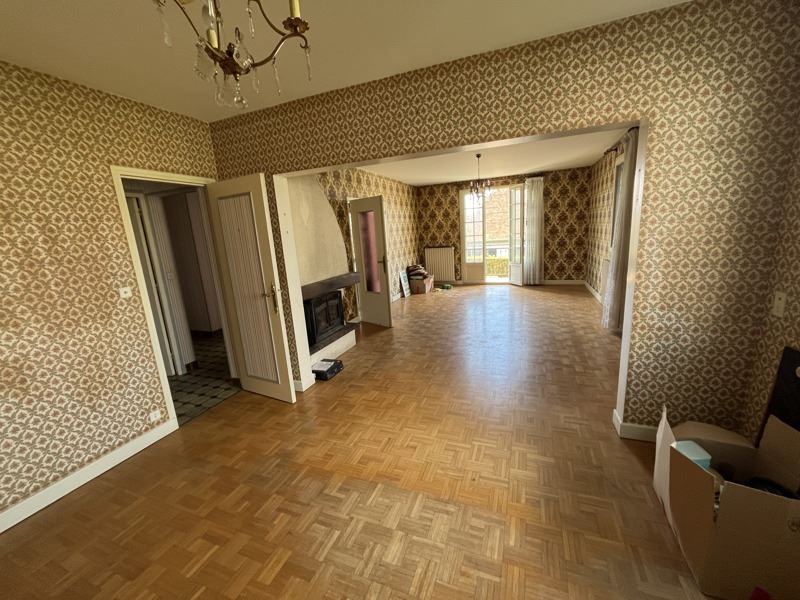 Vente Maison LIGNIERES - 8 pièces -193 m² - (18160)