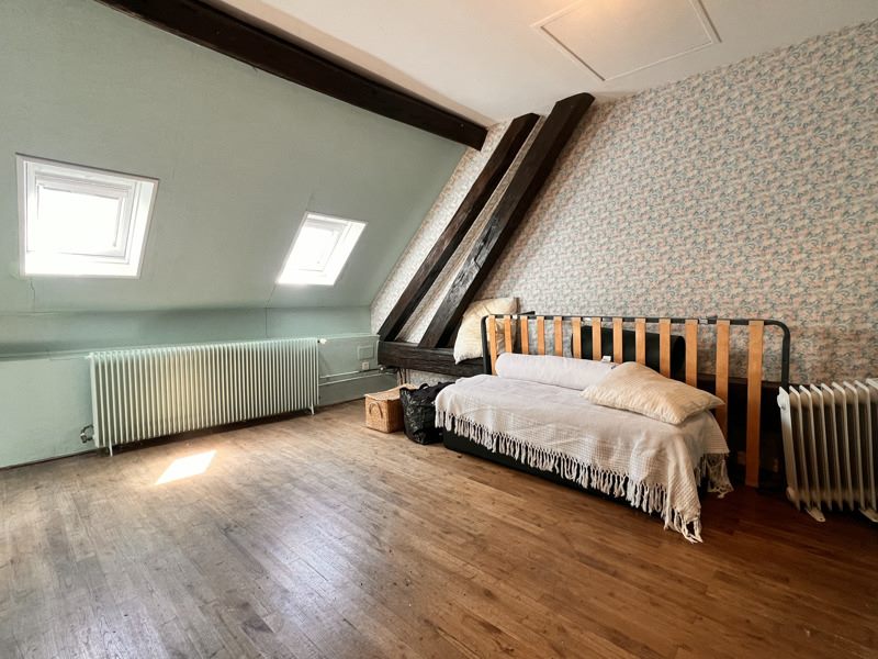 Vente Maison CHATEAUNEUF SUR CHER - 6 pièces -134 m² - (18190)