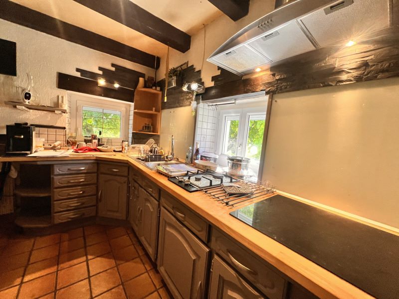 Vente Maison CHATEAUNEUF SUR CHER - 6 pièces -134 m² - (18190)